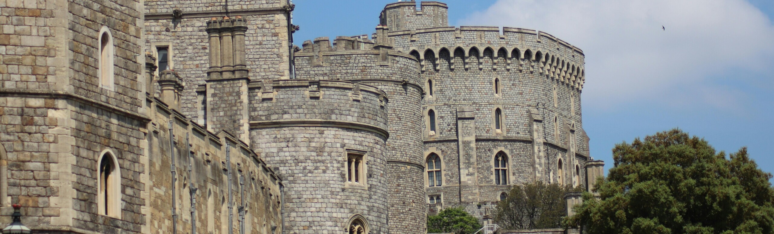 Berkshire, Windsor Castle, castle battlements